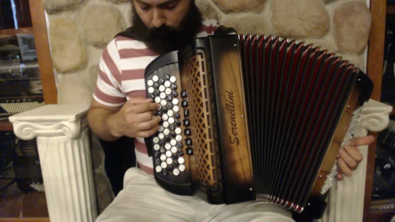 SERVEN6796CHW - Cherry Sunburst Serenellini Venus Chromatic Button Accordion C LMM 67 96 $3999