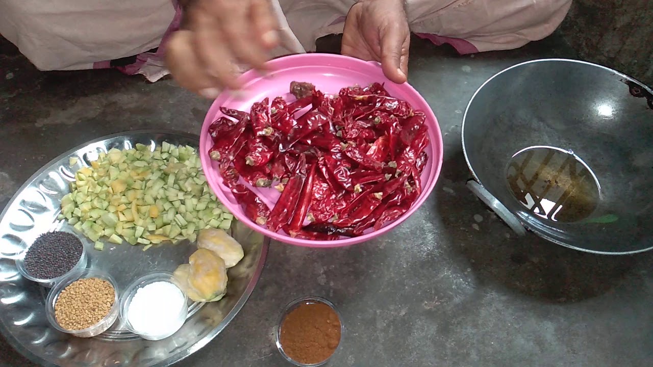 Maamidi Kaaya-Menthu Badhdhalu.