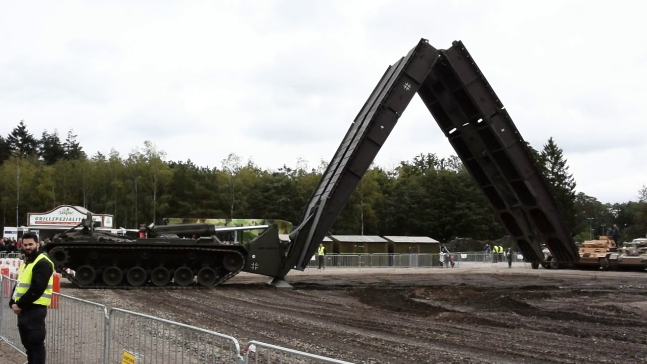 Brückenlegepanzer M48 (M48 AVLB)
