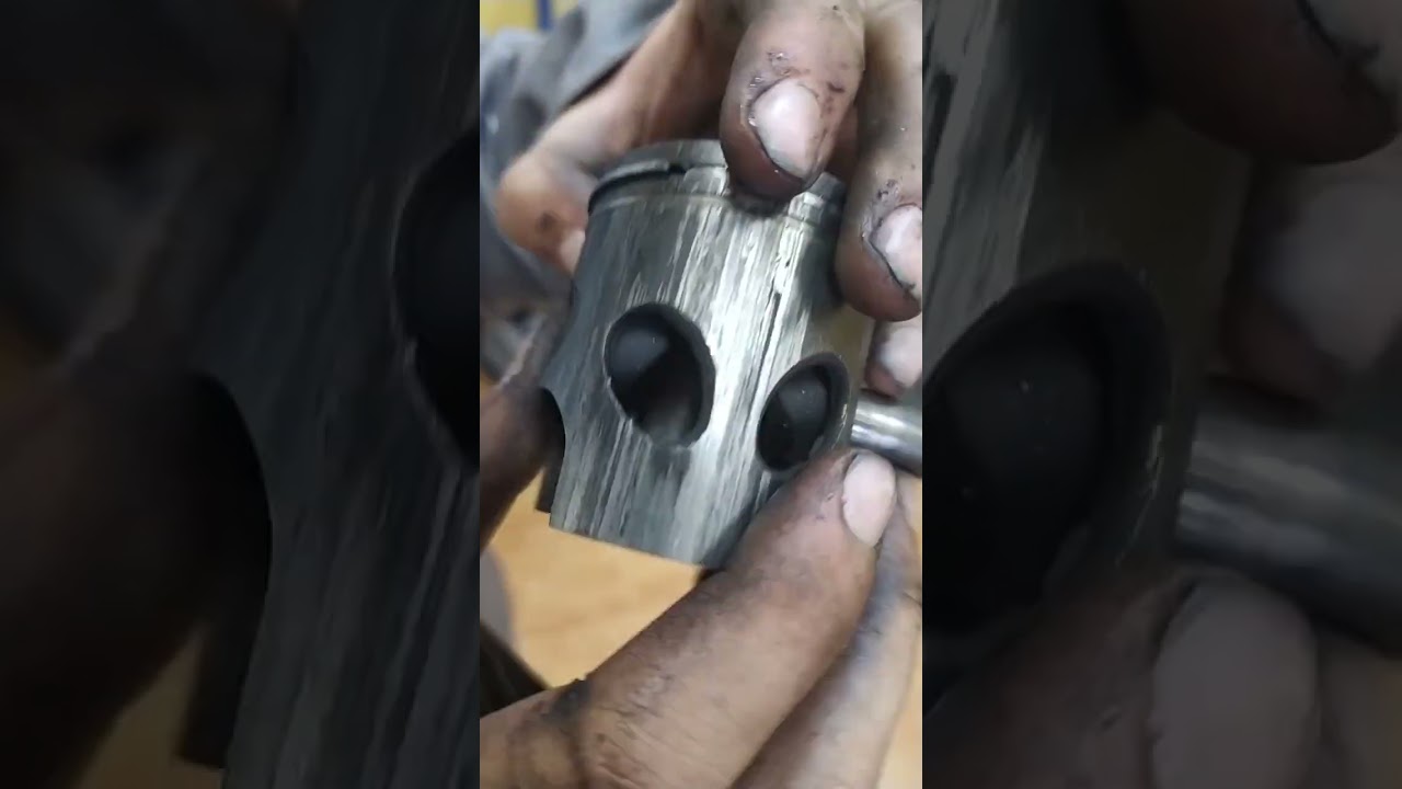 pistone dr grippato #meccanicando #fresatura #tornitura #motor #meccanico