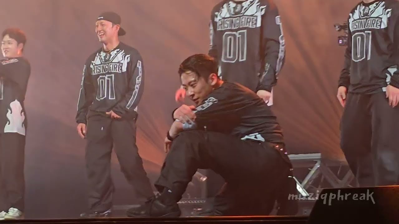 Jinjo Crew 진조크루  Performance - FULL OUT! 2025 At Esplanade Theatre 251213