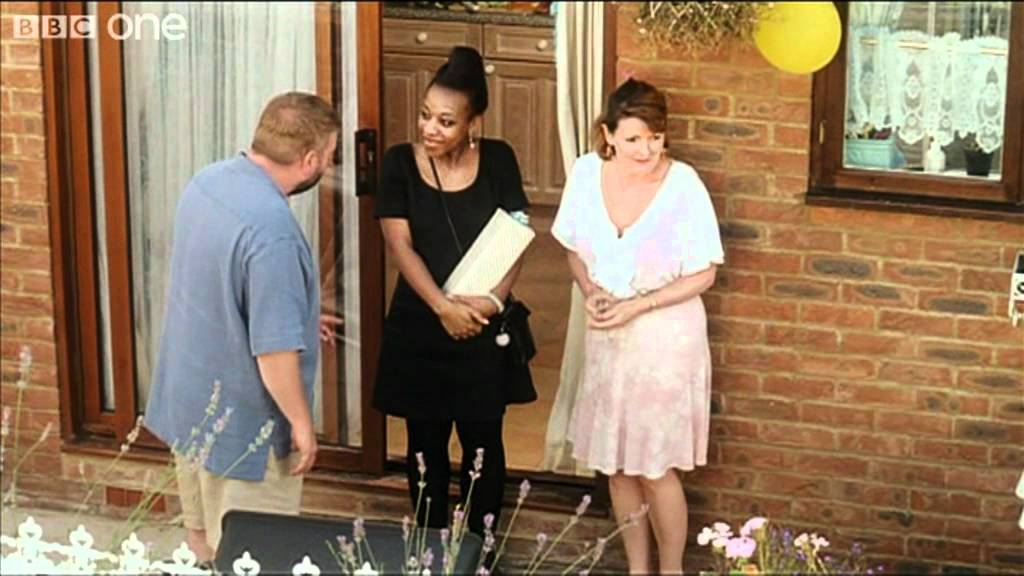 Director's Cut: Mike Leigh on Secrets and Lies - Film 2011 With Claudia Winkleman - BBC
