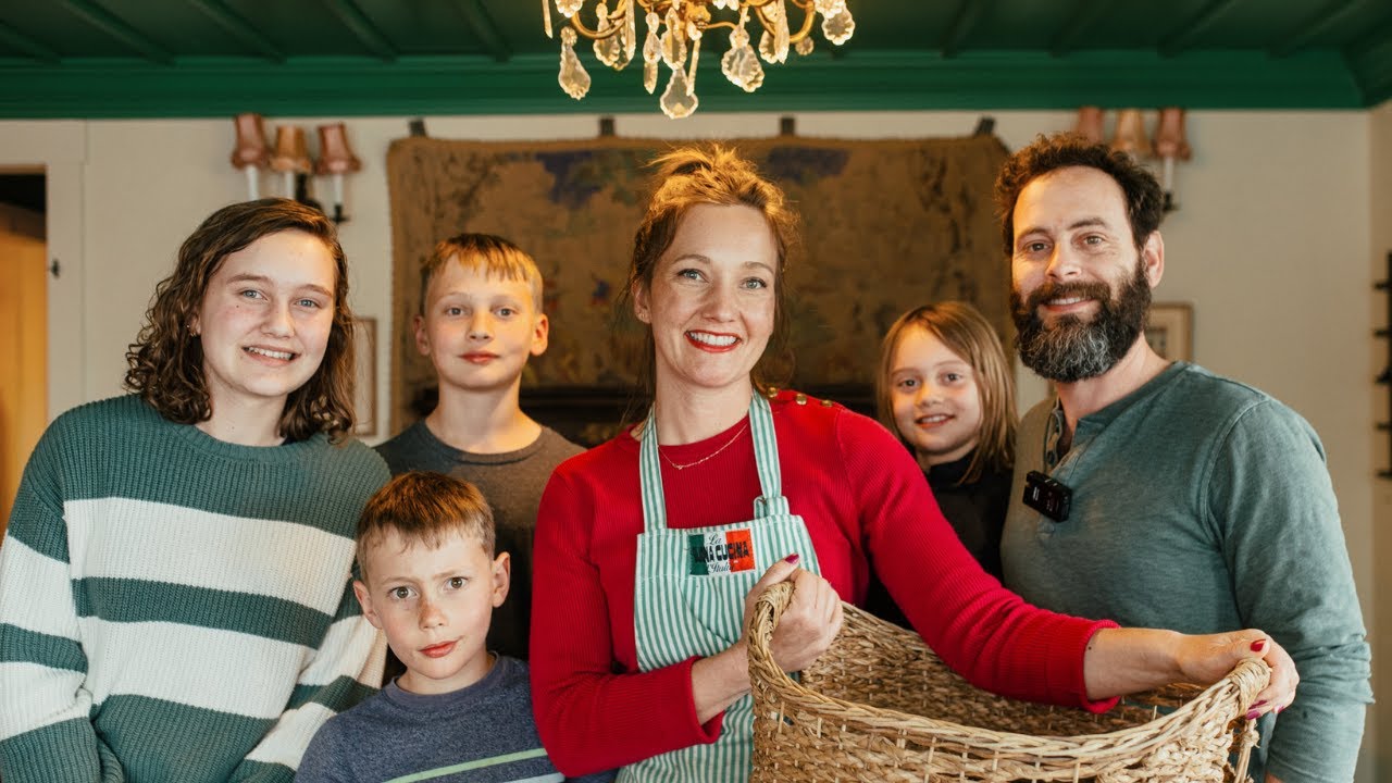 A Day In The Life Of A Homemaker: Our Daily Family and Farm Routines