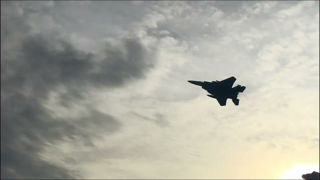 **Final Visit Of 2025** Raf Lakenheath F15 & F35 Madness Plus Emergency Landing 