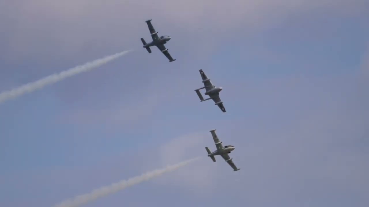 Clacton Airshow | Strikemasters and Vampire 2025