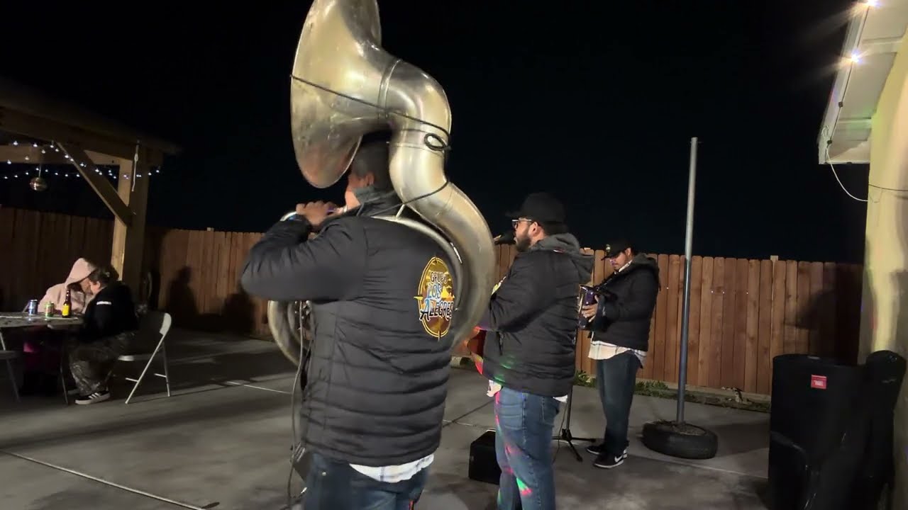 El Botas Blancas-Grupo Los Alegres