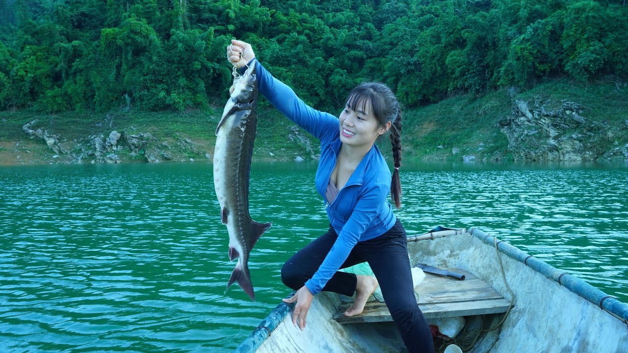 Sturgeon in My Net – A Cold-Water Delicacy on the Lake