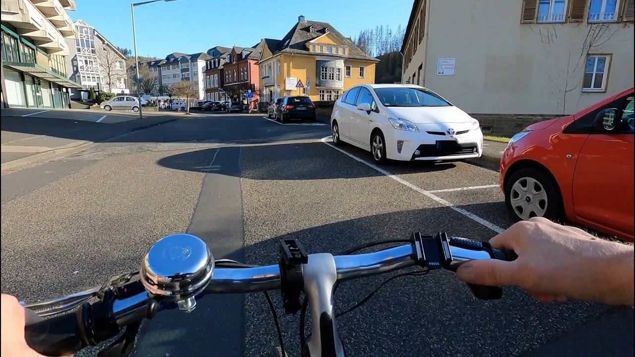 From Freudenberg (NRW) to Betzdorf (RP) Germany, TimeWarp Hero9 Version, 18km in 4 minutes...
