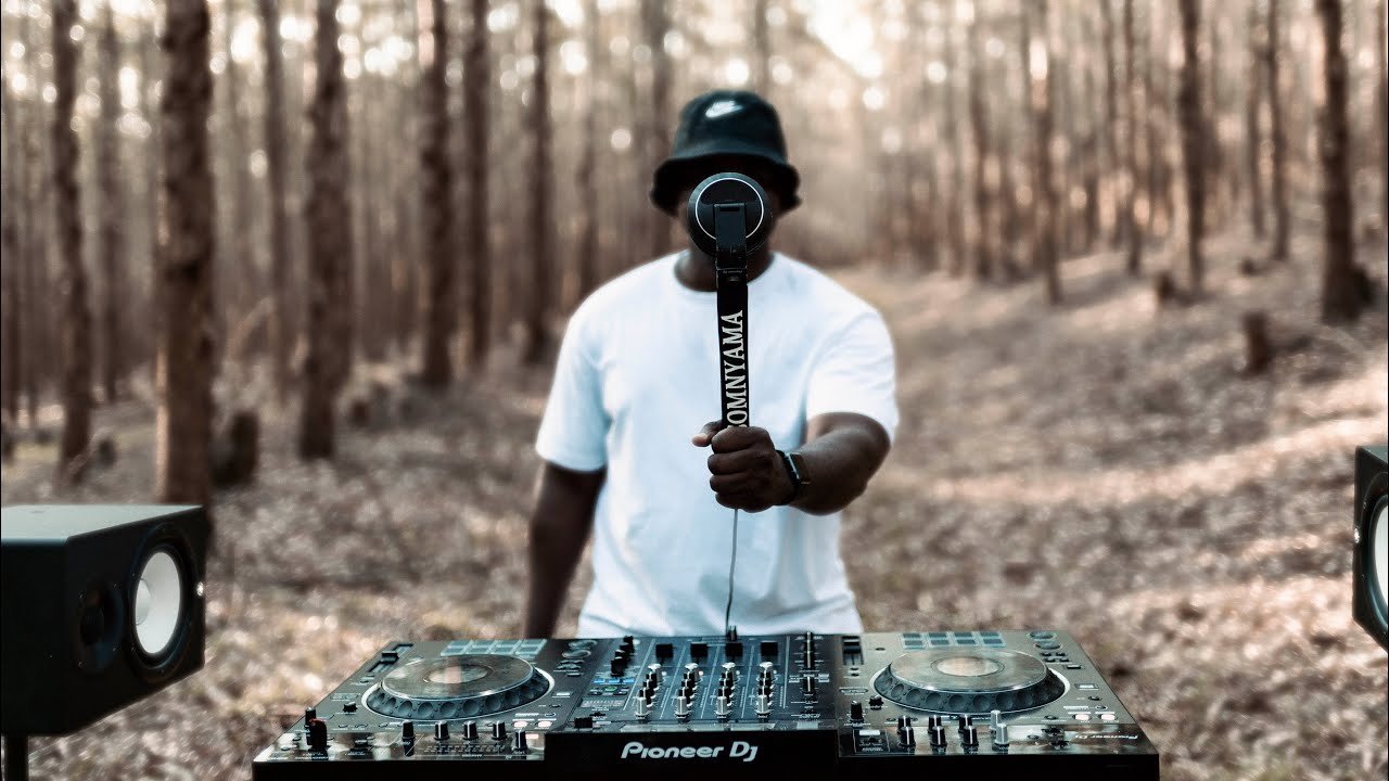 Sounds Of Africa - EPISODE 5 | Somnyama - Afrohouse Live Mix