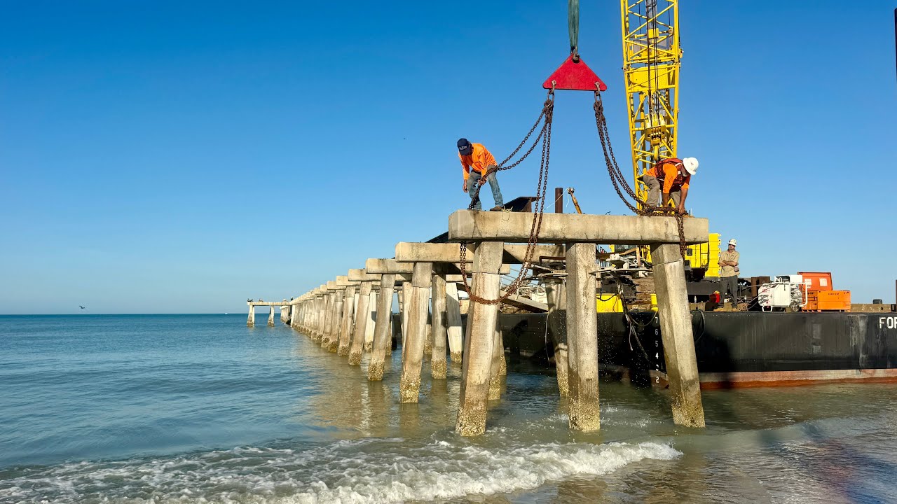Robb’s Saturday Morning Beach Walk by the Naples Pier | Naples, Florida | February 21, 2026
