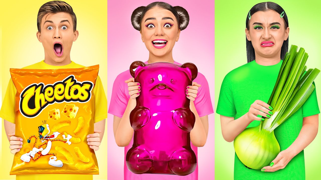 Mangiare Solo UN CIBO COLORATO per 24 Ore   Challenge | Olala