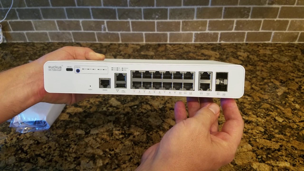 RUCKUS ICX 7150-C12P РАСПАКОВКА