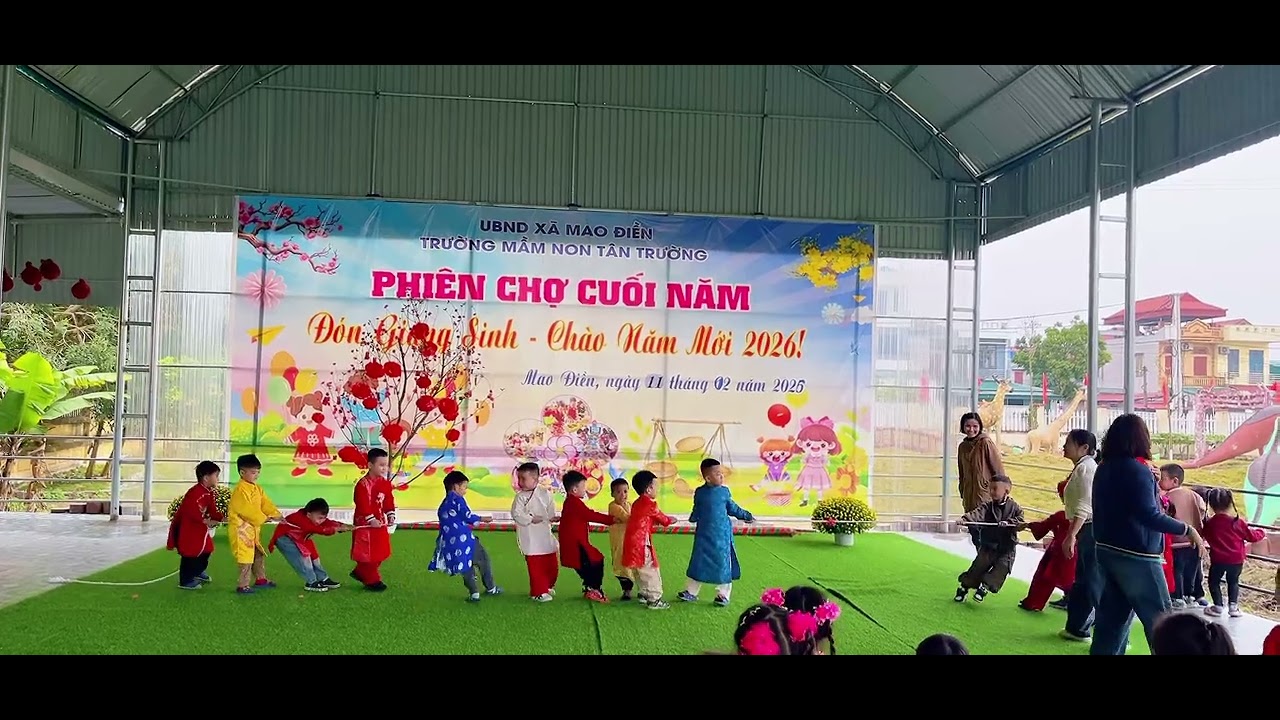Bé Hà My và các bạn chơi kéo co #trochoi #embe 