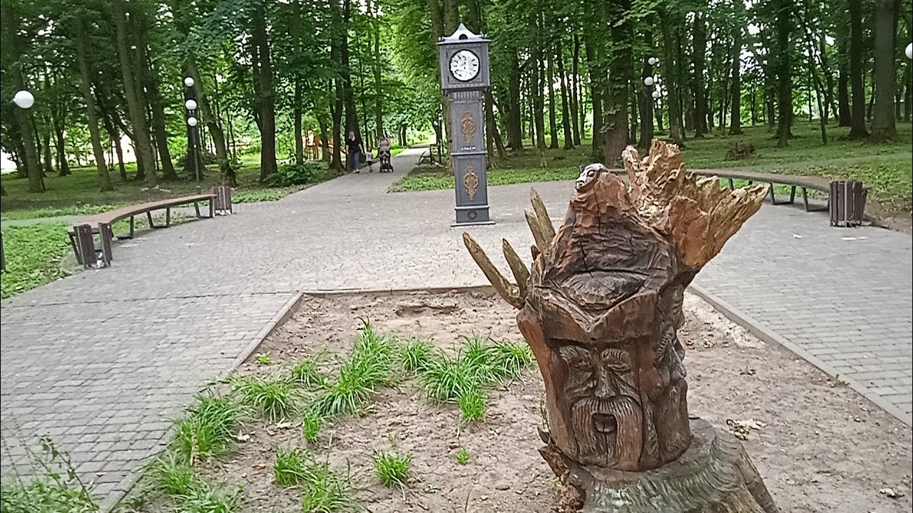Монастирище Парк. Парк в монте... трішки пройдемось під дощем 😉 💧 🌧️ 5 липня 2023 р.