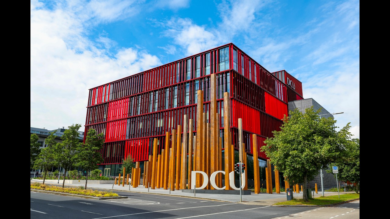 Экскурсия по кампусу DCU &mdash; на английском языке