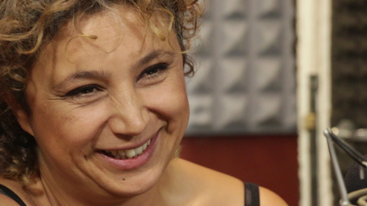 Zambita del caminante por Luciana Jury en Defensores de Locio