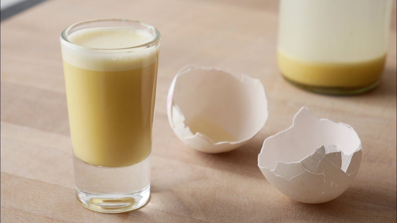 Eierlikör Selber Machen (Rezept) || Homemade Egg Liqueur (Recipe) || [ENG SUBS]