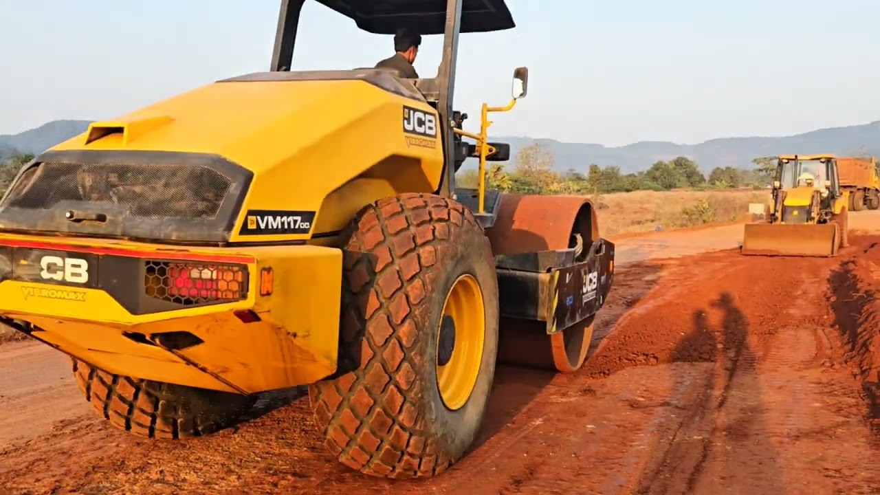 JCB Aur Road Roller Dono Ka Zabardast Kaam 💪 Road Leveling & Compaction #JCB #roadwork #rollar 