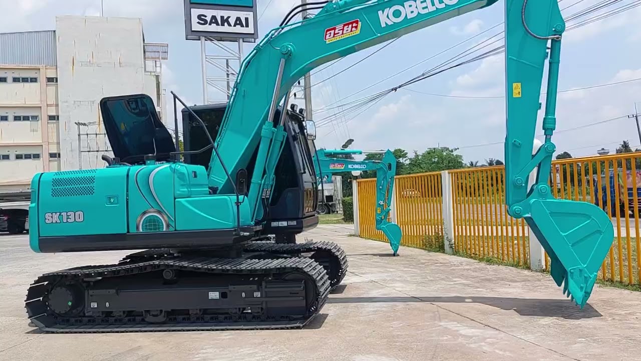 new kobelco sk130-10 สี่สูบโบ ไดเร็ค น้องใหม่ พาดูเครื่อง ปั้ม เก่ง ช่วงล่าง excavator ep.9398
