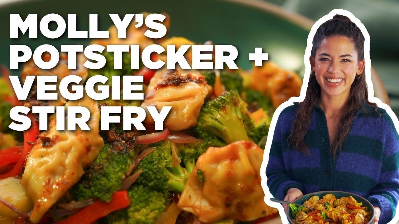 Molly Yeh's Potsticker Stir Fry | Girl Meets Farm | Food Network