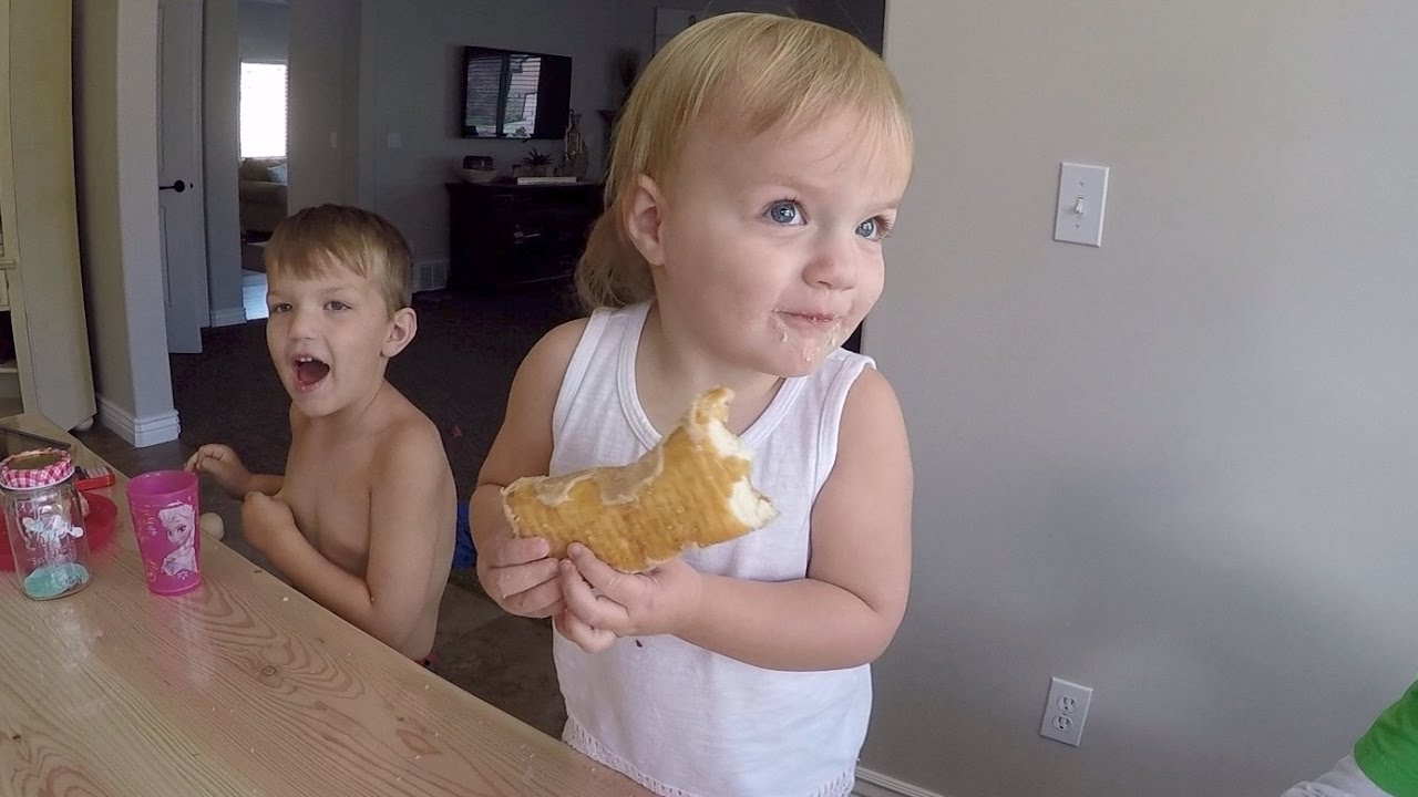🏖️ IT'S EASY TO COME HOME FROM VACATION WITH FRIENDS LIKE THIS 🍩
