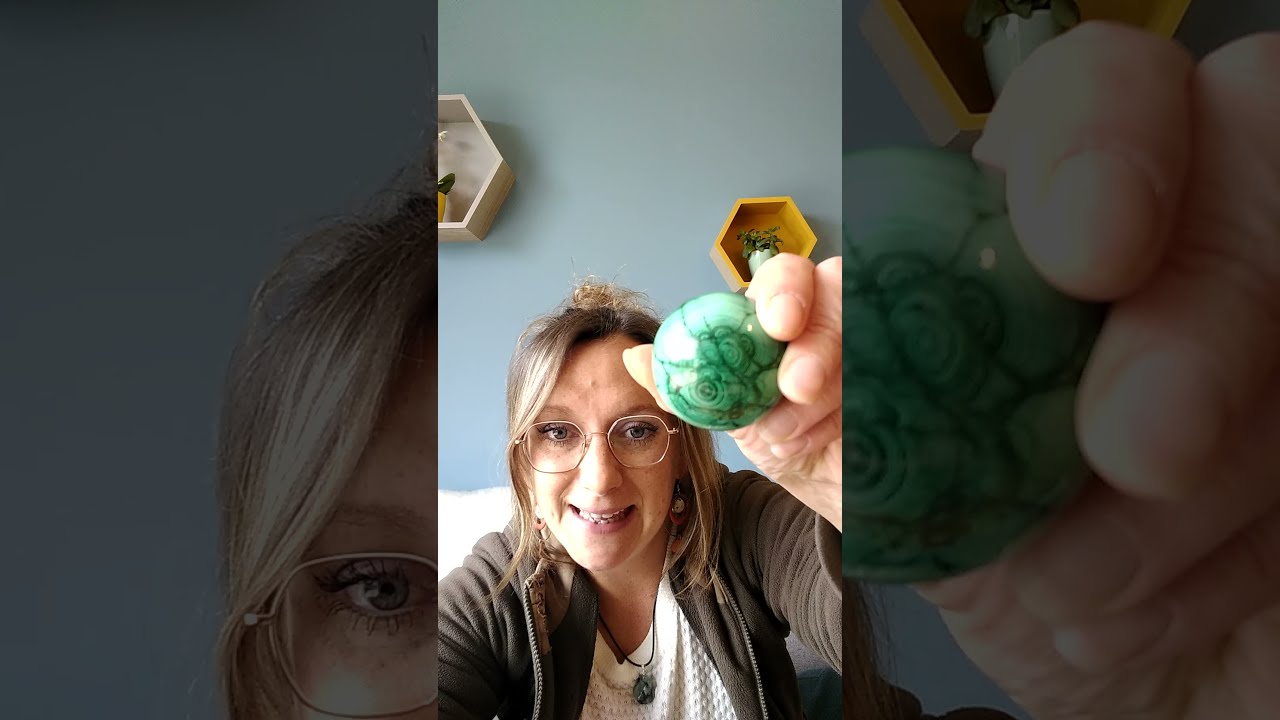 Une vidéo, une pierre : La Malachite (et les fausses Malachites!)