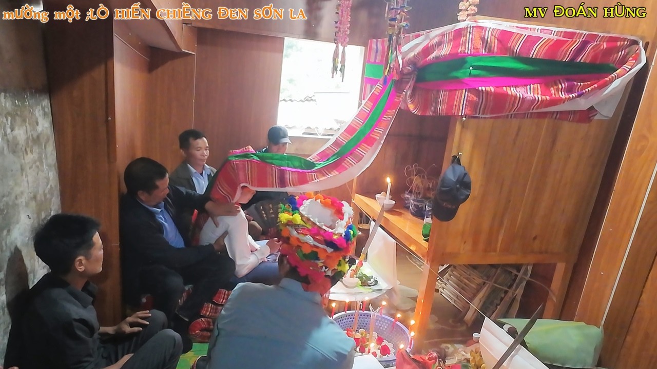 LÒ HIẾN MÂU PHÌ MỘT MẾT CỠ PHẦN TIẾP THEO