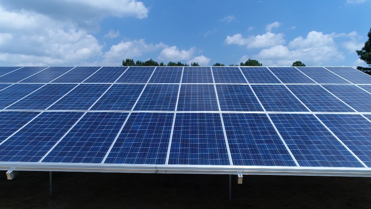 Show 521C - Solar-Powered Poultry Farm