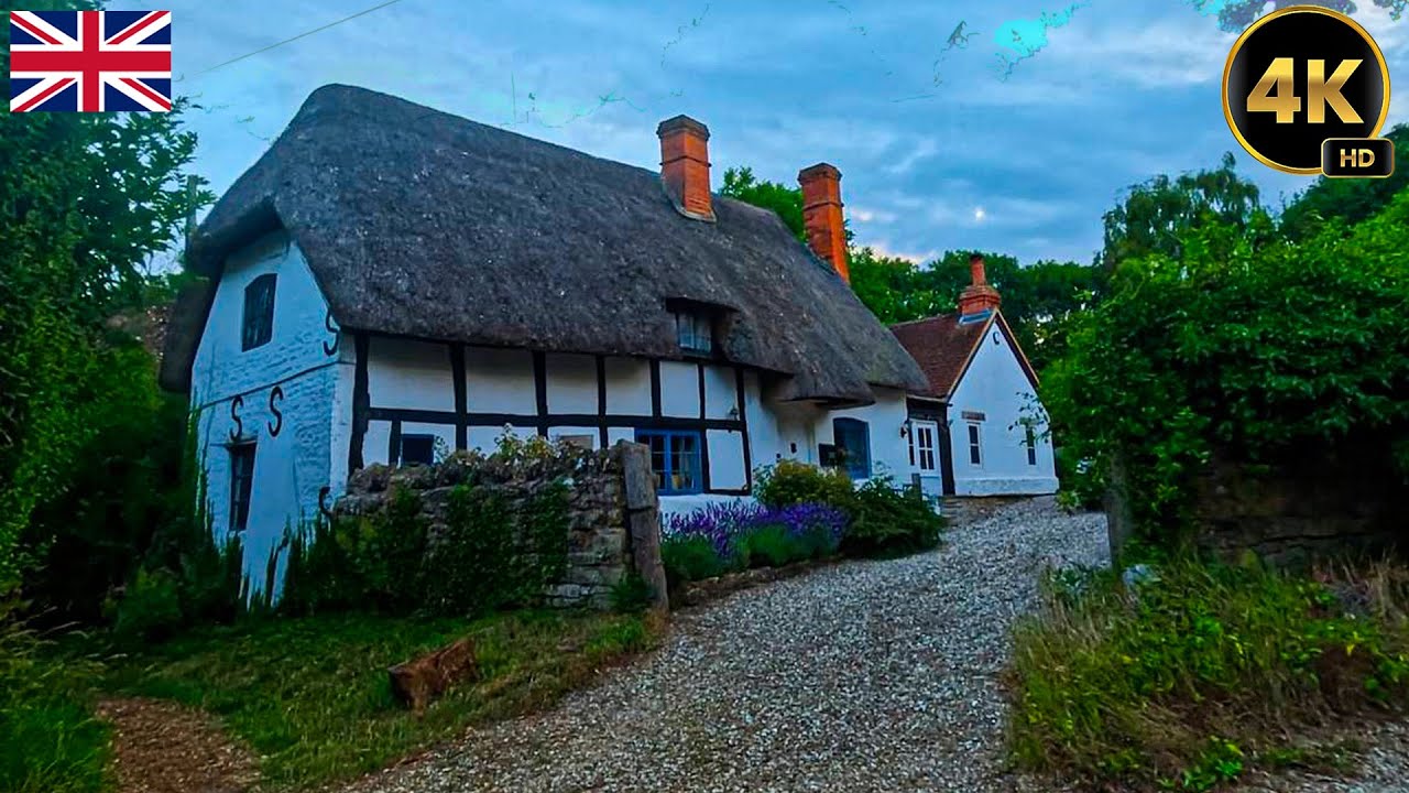 I Found a Forgotten Village Before Sunrise – So Peaceful and Unreal