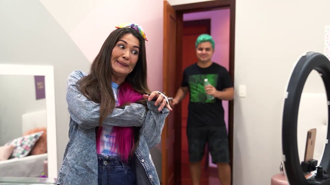 MALOUCOS EM: O MALUCO DO WIIZINHO ! c/ ( Jaque Sobrinho , Kel Freire e Biankinha )