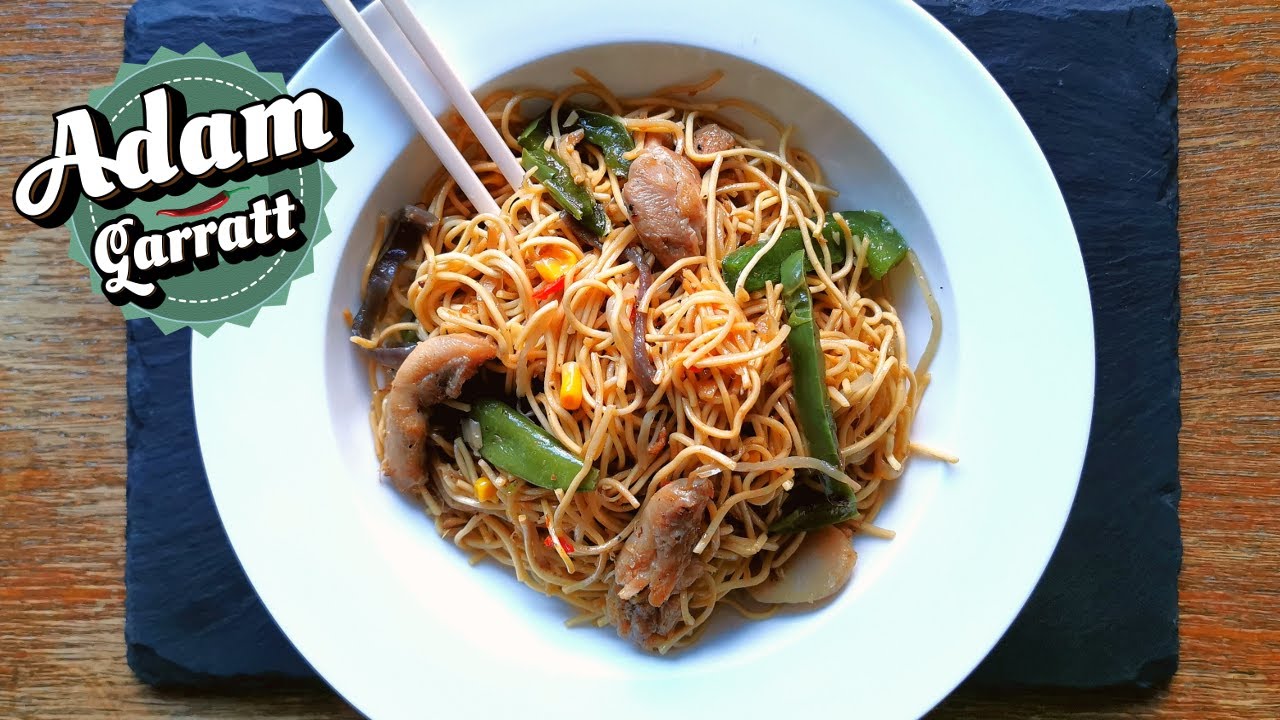 Chicken noodle stir fry with ingredients chosen by you