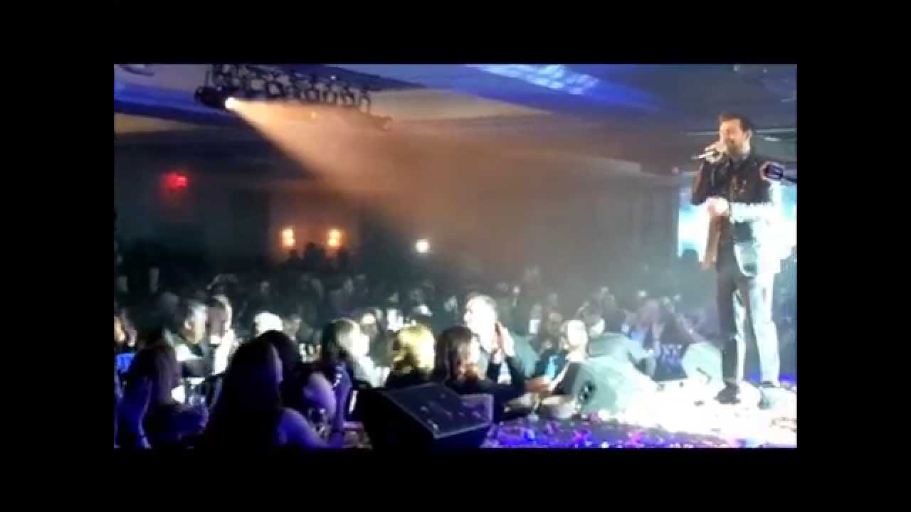 SIGNATURE PRODUCTIONS presents THANOS PETRELIS LIVE, Boxing Day 2014