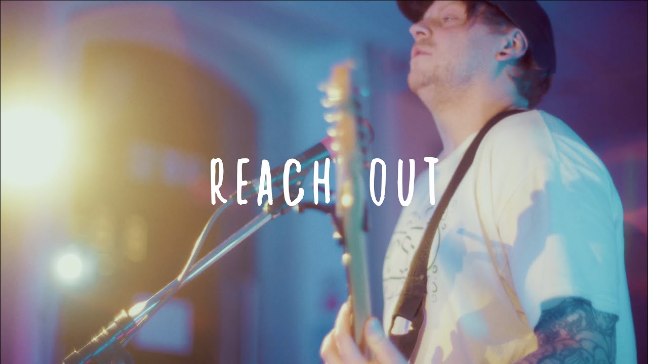 H_ngm_n - Reach Out [BBC Introducing Live Lounge]