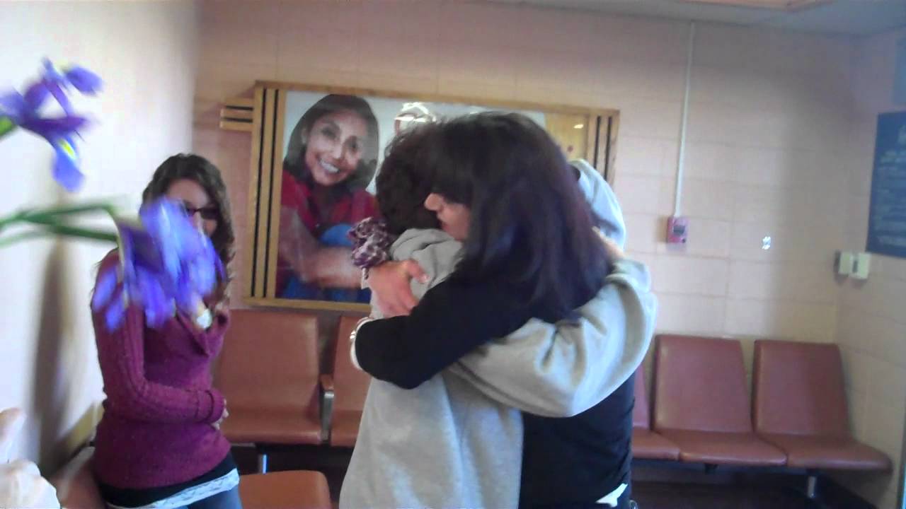Mother and Daughter Suprise Reunion 34 years after adoption Pt 3