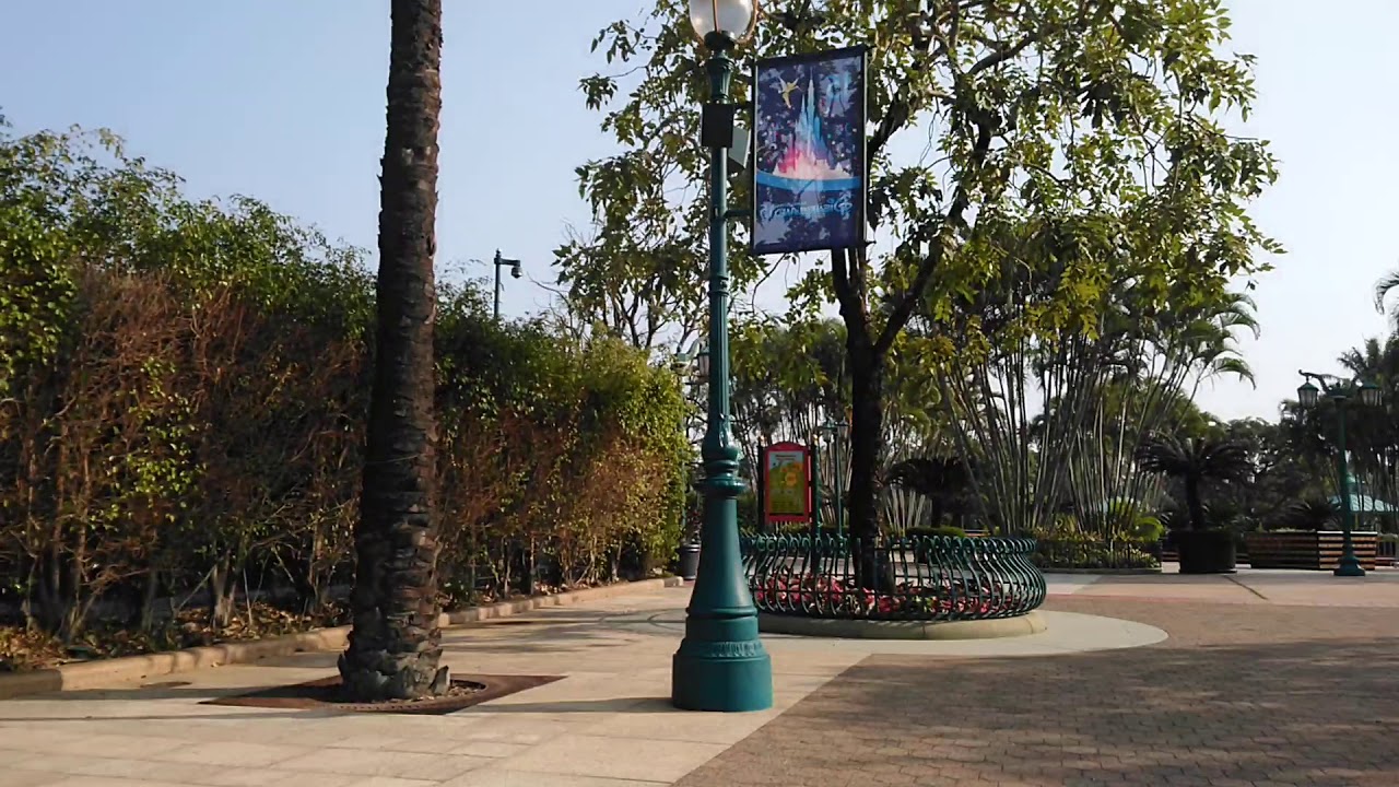 Hong Kong Disneyland on the day of before 3rd reopen 香港迪士尼樂園第三度重開前夕