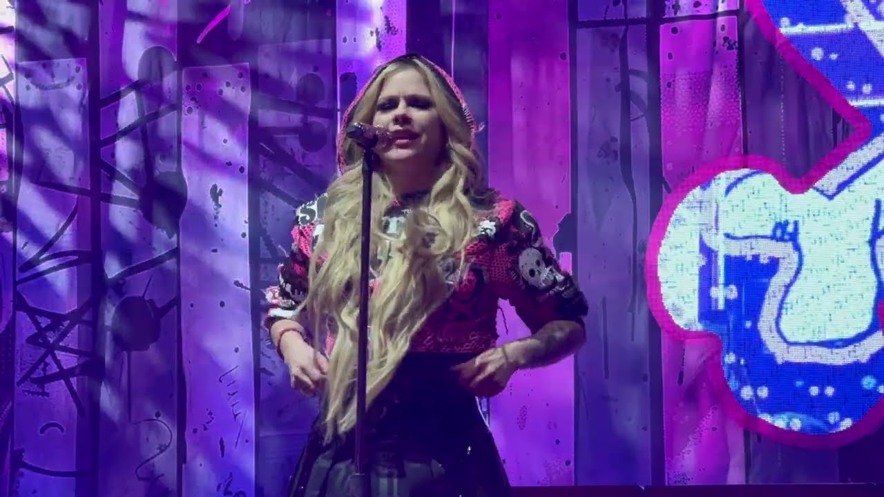 Avril Lavigne Live-Greatest Hits Tour 2024 Las Vegas NV