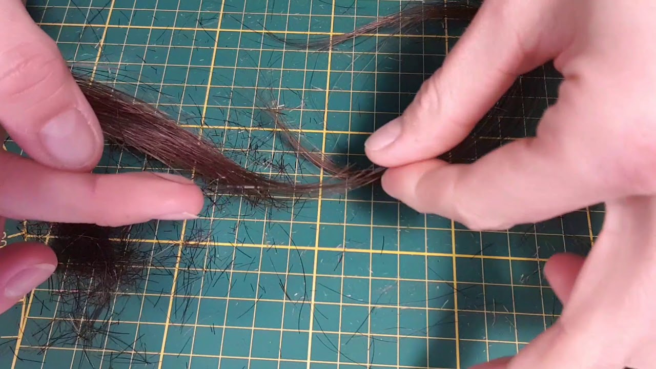 Faire un porte clé tout simple en crin.