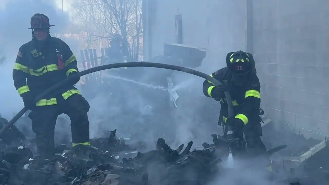 #IFD #PTFD & #SFD #OnScene 3649 Lafayette Rd