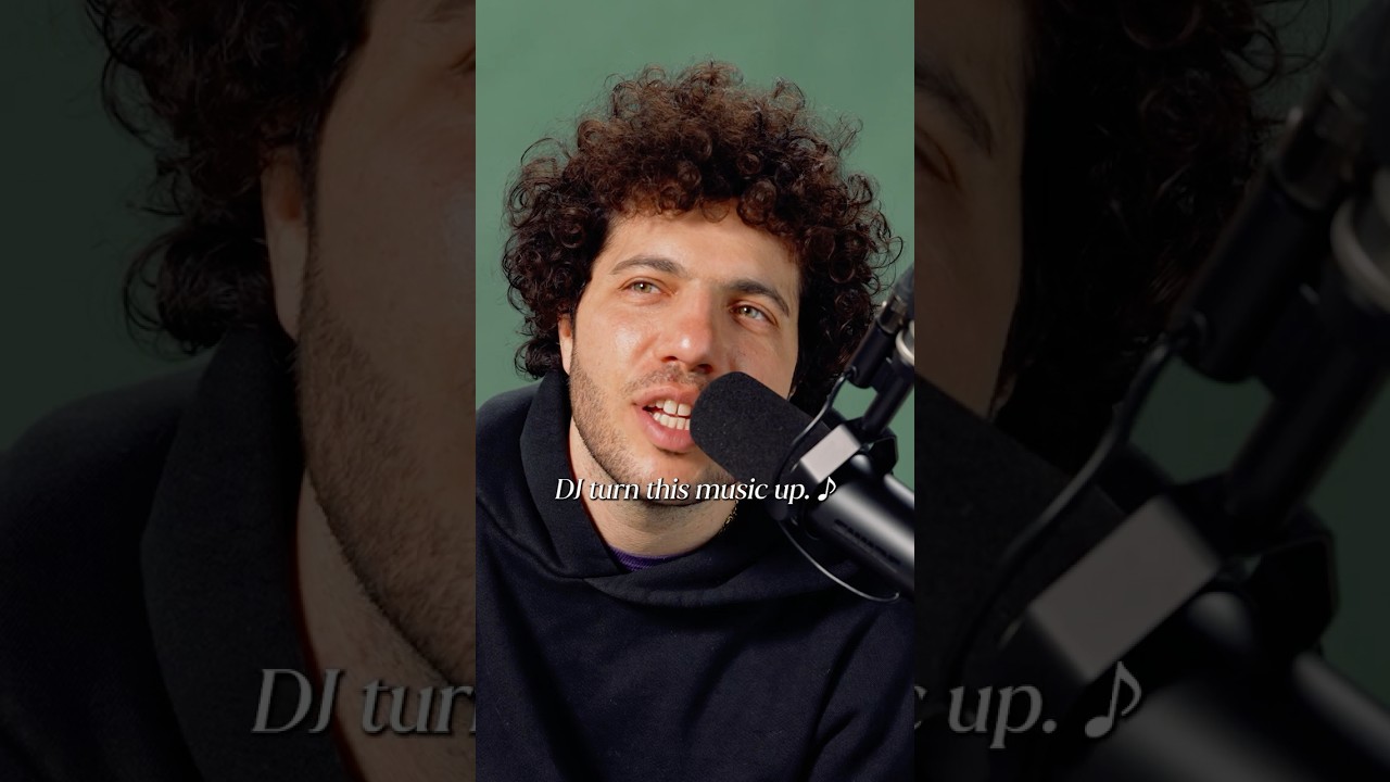 Benny Blanco śpiewa &bdquo;TiK ToK&rdquo; Keshy w ASMR (tak, serio!)