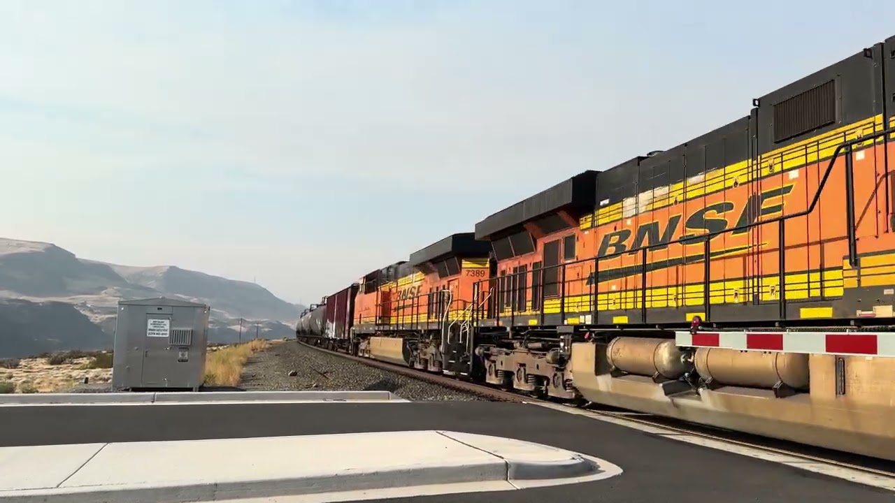 Chasing an Oil train from Rock Island to Quincy 