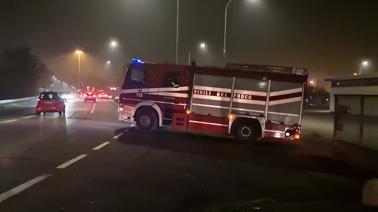 PRIMA PARTENZA DI BOLOGNA CON APS ACTROS PER VERIFICA INCENDIO 