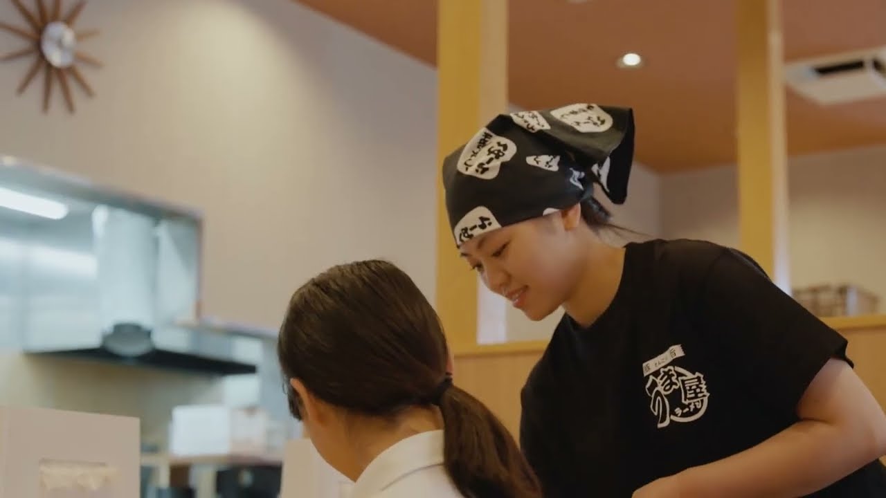 Go beyond yourself in Japan！- Food Service Industry -