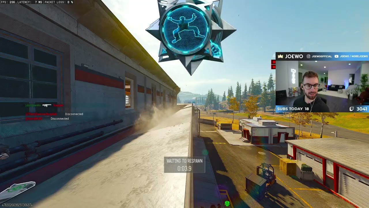 JoeWo showing How a Pro Player SLAMS the Entire lobby