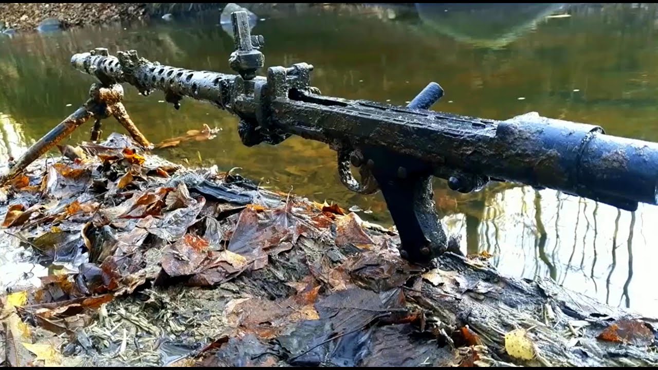 THE RISE OF THE GERMAN TRAILER WITH ARMS / WW2 METAL DETECTING