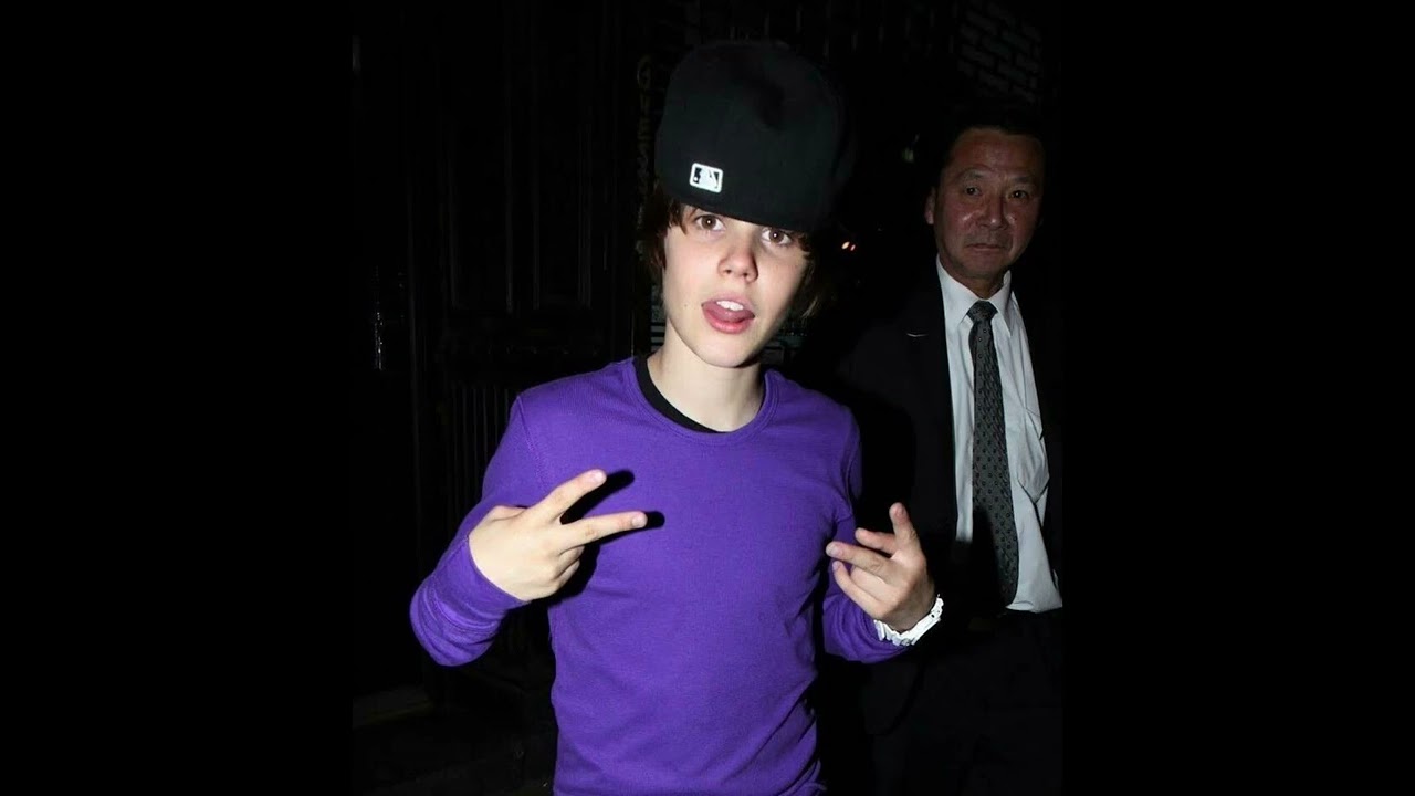 Justin Bieber~ One less lonely girl (sped up)
