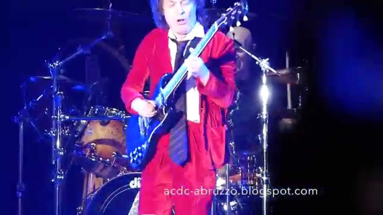 AC/DC THUNDERSTRUCK LIVE COACHELLA 10 April 2015- W/ Chris Slade