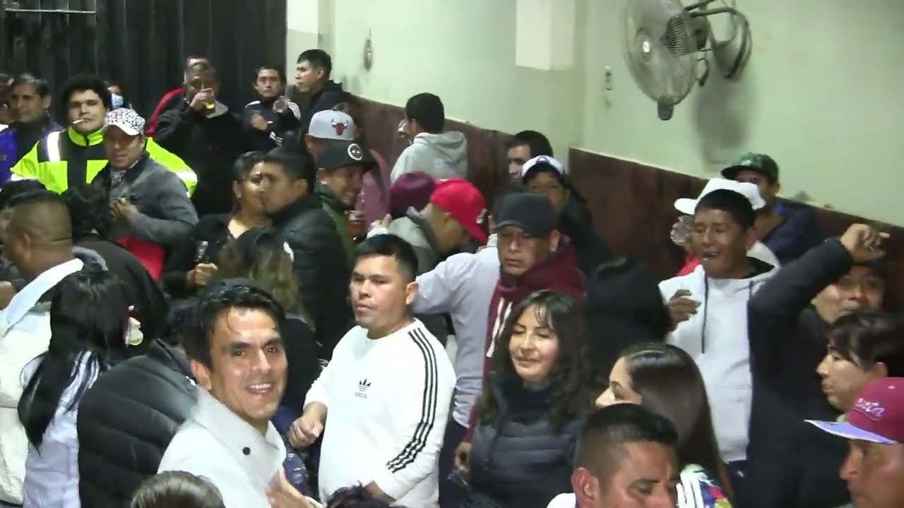 HUASIS  DE JHOSSY & ALCIDES CASAS - TEMA: MI GRAN AMOR