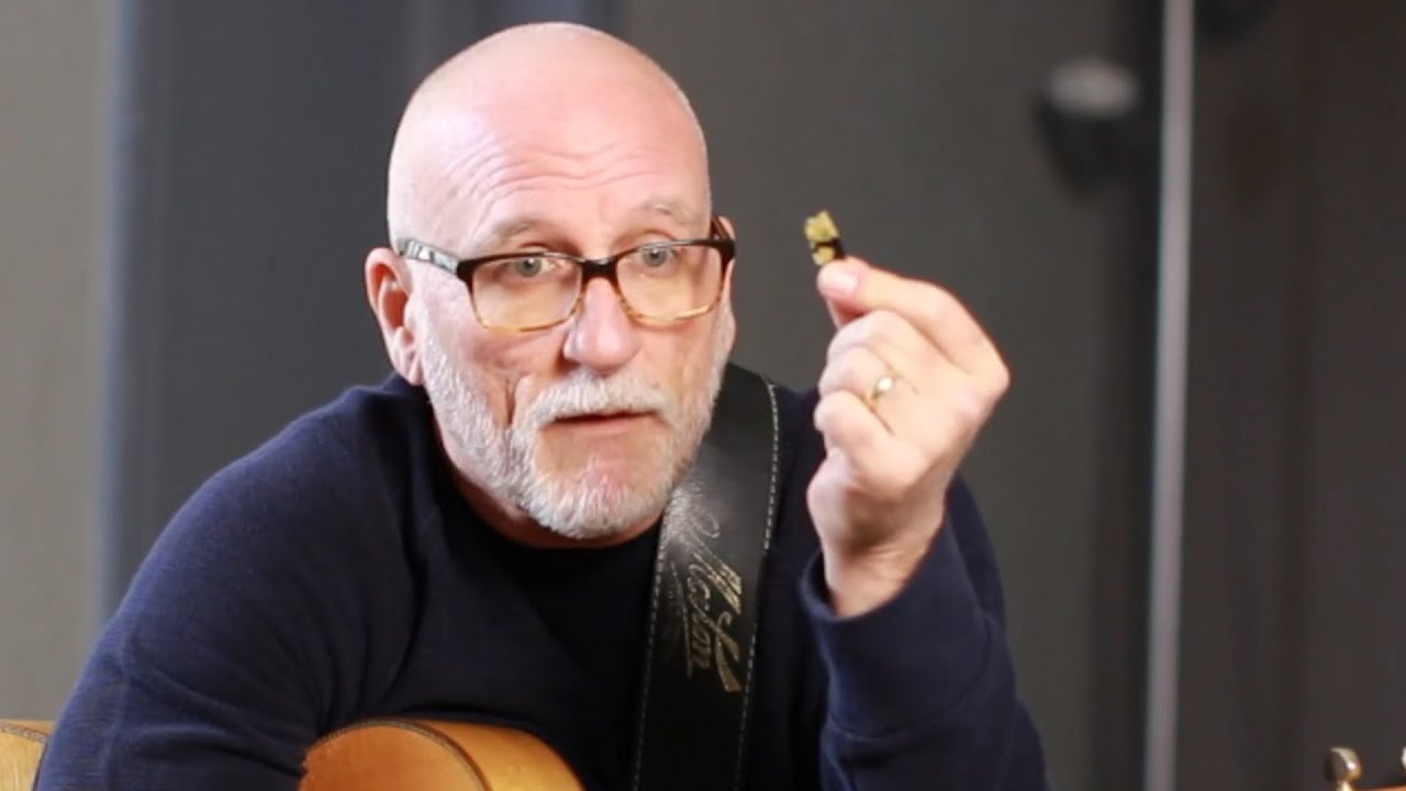 6 Minute Lesson: Thumb Independence Challenge