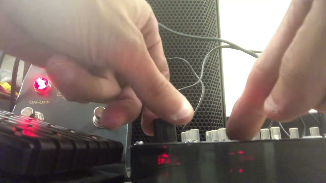 10/11/2022 Experiment #2 Stoy Again Again Delay + Roland EV-5 expression pedal + Korg Volca Keys