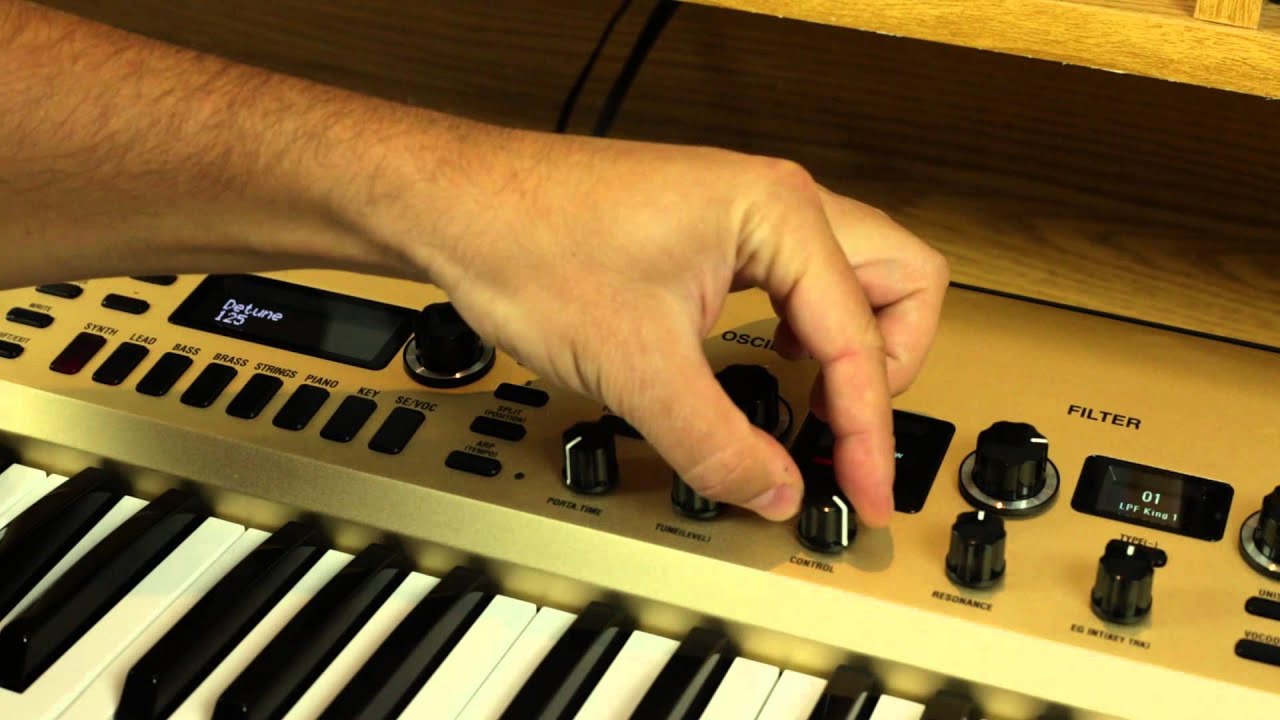 Korg KingKORG Modeling Synthesizer -- Oscillator Types -- In The Studio with Korg